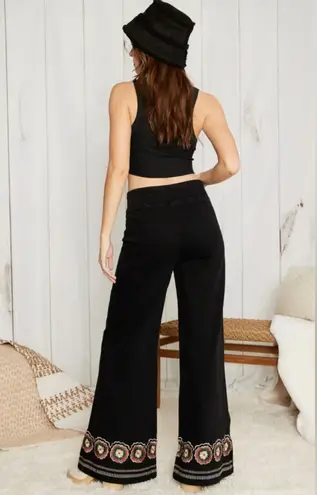 Driftwood Wyatt Embroidery Pull On Jeans