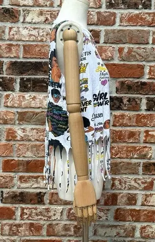 On Fire Melanin love tee! / M / Excellent condition