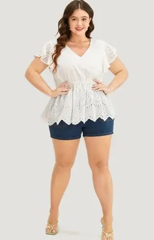 Bloomchic Solid Ruffles Scalloped Trim Laser Cut Blouse White 18-20