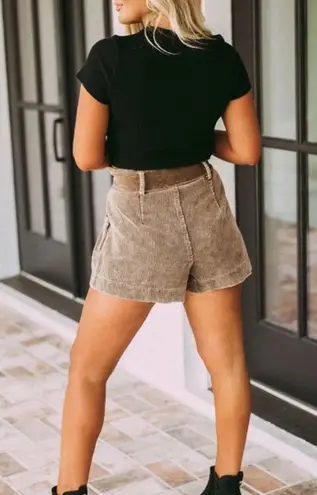 She & Sky These Three high waisted shorts