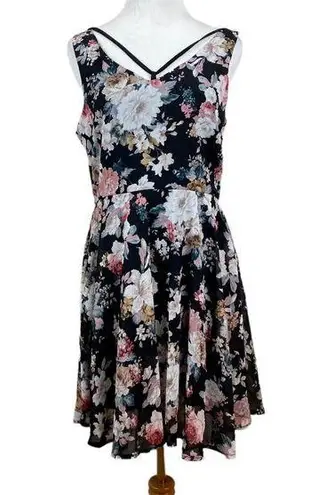 Papillon Dress M Black Floral Georgette Strappy V-Neck Sleeveless Above Knee New