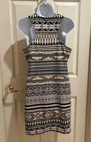 Iris tribal print body con