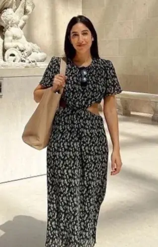 Who What Wear  Drew Plissé Cutout Twist Midi Dress, Disty Floral Size XS NWT $178