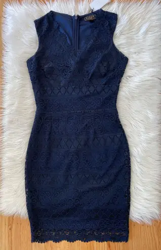 Navy lipsy lace bodycon dress hot sale