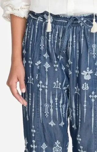 Johnny Was Vera Blue Denim Embroidered Lyocell Cargo Jogger Pants Size XS