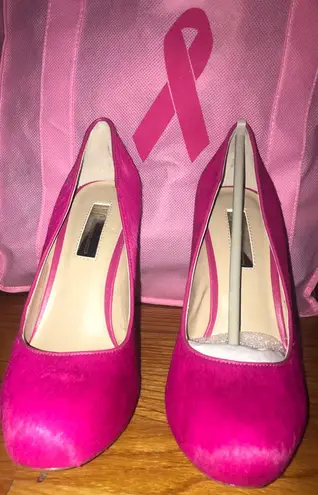 International concepts Inc  Pink Fur Heels 