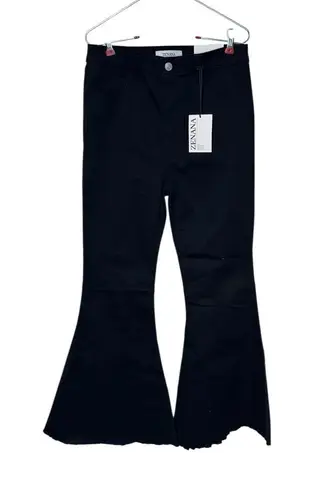 Zenana Outfitters Womens Jeans Flare Leg High-Rise Raw Hem Stretch Denim Black Medium NWT