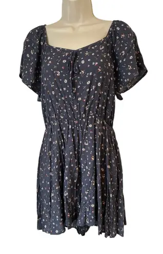 Chris & Carol Women's Med Gray Rayon Floral Short Sleeve Short Romper NWT