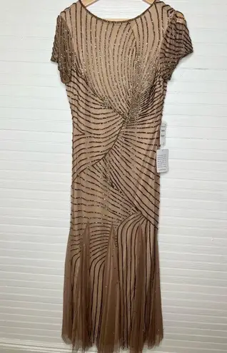 Pisarro Nights Women's Beaded Gown Beige Size 4 Formal Dress Short Sleeve Tan