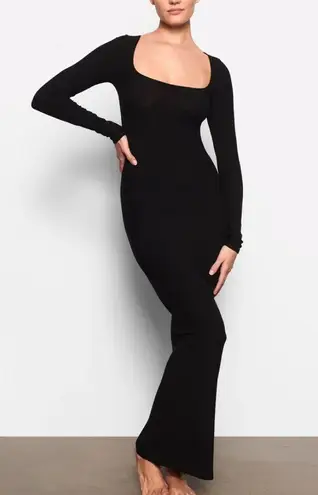 SKIMS  soft lounge long sleeve dress