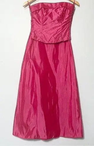 Zum Zum Vintage 90s Magenta Beaded 2 piece prom dress by Nika Livas
