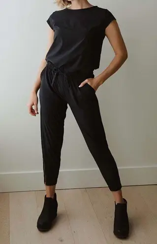 ALBION FIT Cap Sleeve Jumpsuit Black Elastic Waist One Piece Size ST Small Tall