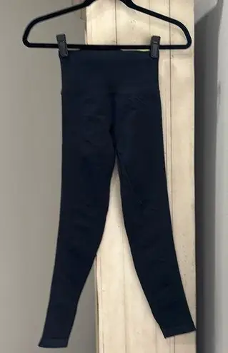 All In Motion NWT Hi-Rise Legging - Black