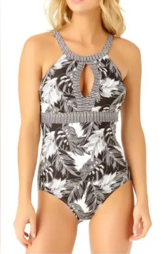 Catalina Women's High Neck Keyhole One Piece Swimsuit Size Small Black/White
