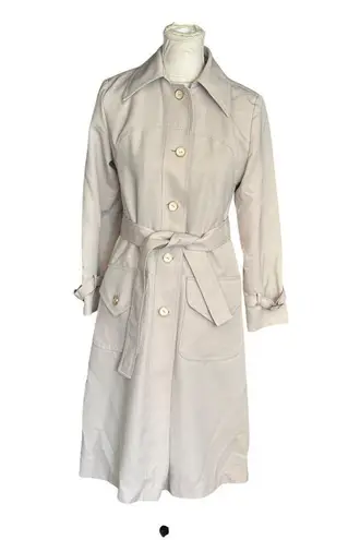 Donnybrook Beige Trench Coat Button Closure Belted Waist Vintage Classic 8 READ