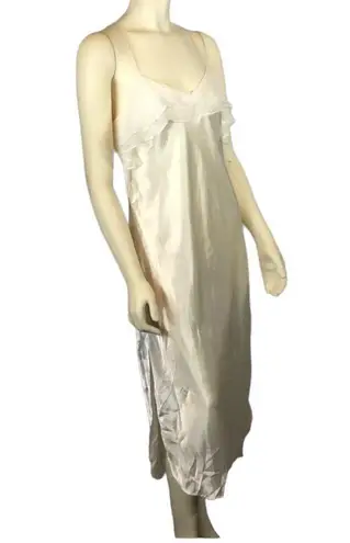 Vintage hidden fantasy ivory sheer slip size medium White