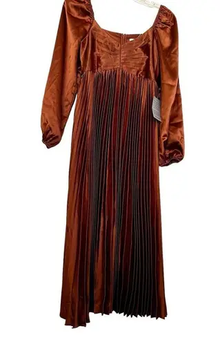 ZOE AND CLAIRE Long Sleeve Pleated Midi Dress in Sienna Size M