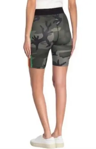Pam & Gela NWT - Excel Rainbow Camo Biker Shorts - M