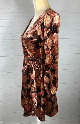 Coco + Jaimeson Surplice V-Neck 3/4 Sleeve Floral Velvet Faux-Wrap Minidress S