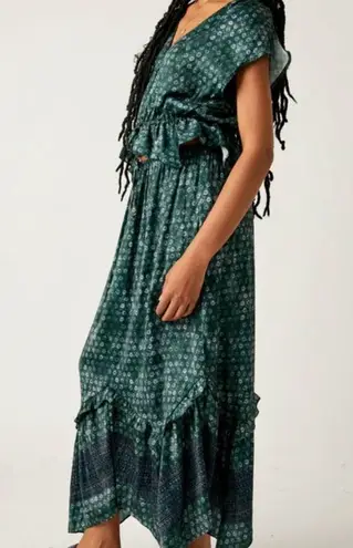 Free People   2 piece Set Dreambound Emerald Combo