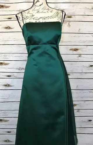 Alfred Angelo  Hunter Green Holiday Formal Gown