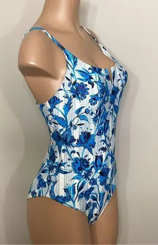 Red Carter New.  floral swimsuit. Large. Retails $168