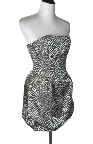 Jessica McClintock  Halter Dress Animal Print‎ Formal Bubble Hem Women Size 4 NEW