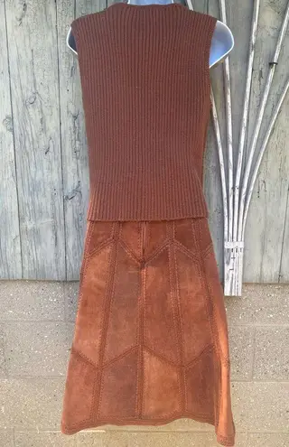 30" Waist, Size M//Vintage 70s Brown Suede and Crochet Vest Skirt Western Set Size M