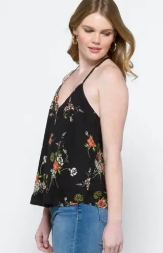 Nine Britton NWT!! Jacki Scallop Detail Blouse