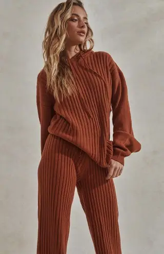 🤎🍁🍂NWT SNDYS HENDRIX KNIT PANTS IN RUST (pants only) Brown
