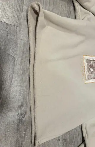 Alaska Crewneck Tan Size M