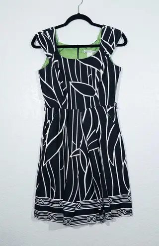 Madison Leigh Black & White Patterned A-Line Dress Size 4 Petite