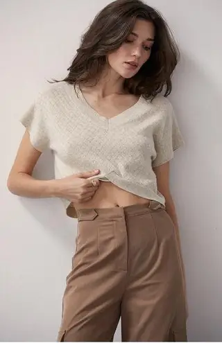 Crescent  Emma Knit Cropped Top Wool Cashmere Soft in Oatmeal sz. S