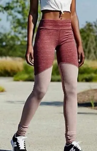 FP Movement Heathered Wine Ribbed Pink Colorblock Evolution Leggings Sz Medium