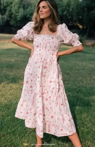 Hill House size XL white pink nap dress white pink floral smocked cottage cabin