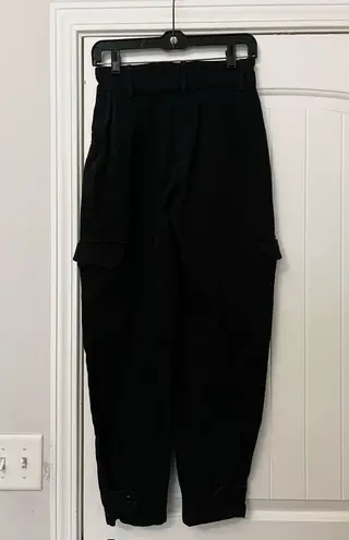 Wilfred Aritzia  Free Modern Cargo Pants Black