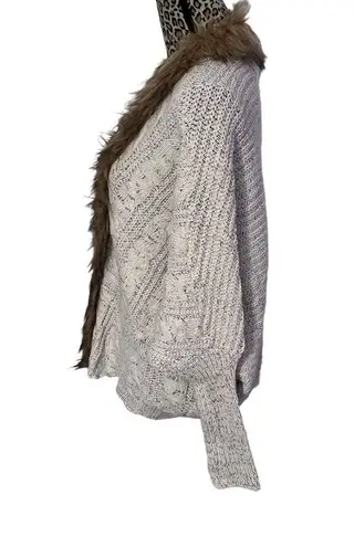 Military Hippie *SALE* Felicity Faux Fur Batwing Cardigan OS NWOT Oatmeal