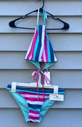 Vineyard Vines Women’s Swimsuit Size Medium (NWT)