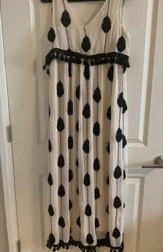 Moulinette Soeurs ANTHROPOLOGIE Embroidered Medallion Tassel Beaded Dress