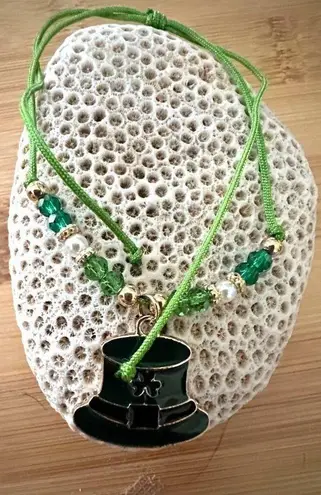 St Patricks Day Knotted String Beaded Bracelet Anklet Leprechaun Hat Sha… Green