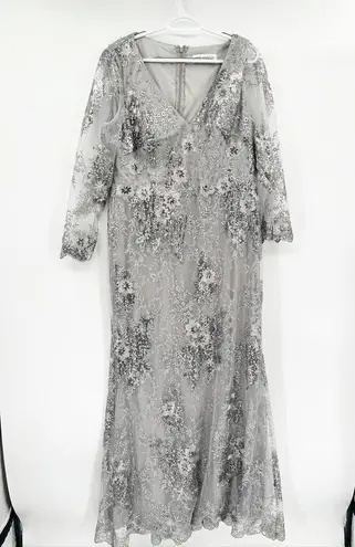 Mac Duggal 67539 Embellished Lace V Neck Illusion Gown Size 16 Platinum NWT