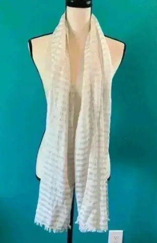⭐️ Pier 1 imports scarf White
