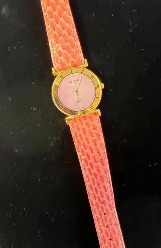 Lee Sands Women’s Leather Wrist Watch