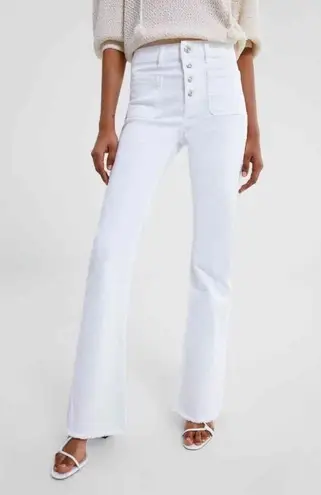 ZARA NEW  White High Waisted Flared Jeans Button Fly Frayed Hems Size 4