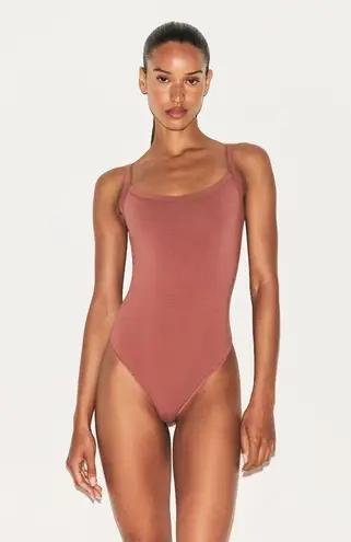 SKIMS Cotton Jersey Scoop Neck Bodysuit in Redwood, Size XXS