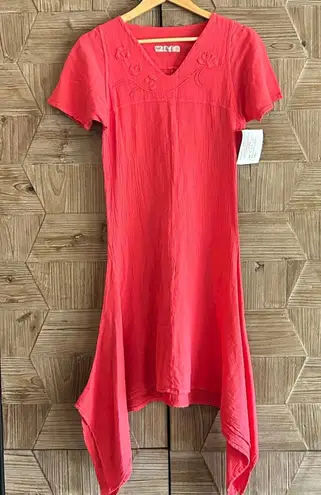 NWT Manta Del Lago Short Sleeve Dress Small Peach Boho Shark Bite Hem Orange