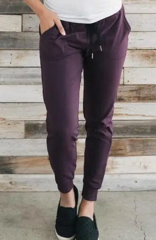 Zyia Women’s Workout Unwind Jogger Size XS in Plum