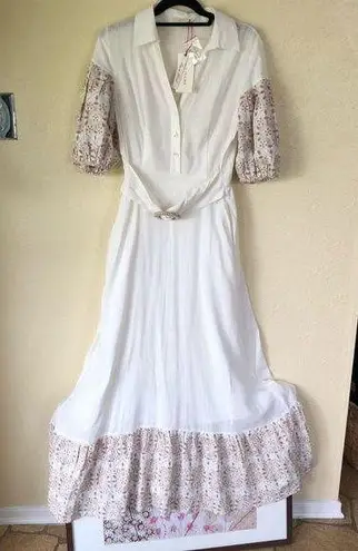 Solitaire *NWT*  Linen Blend Eyelet Puff Sleeves Maxi Dress  S thumbnail 1