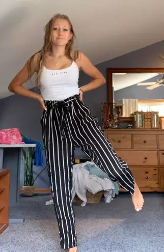 Cute Stripe Pants Size M
