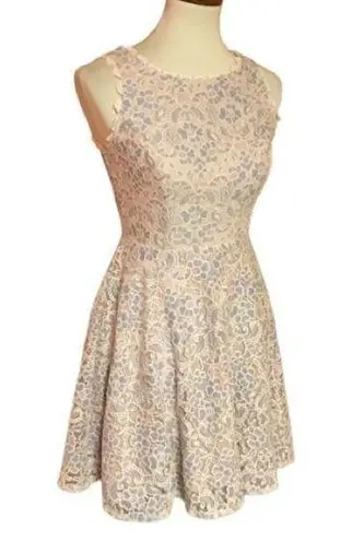 Jodi Kristopher Feminine lace pin up style dress